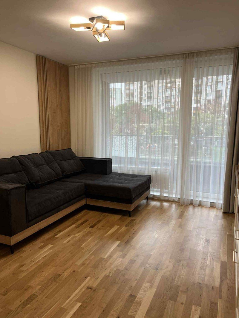 Издаје се  1 спаваћа соба Софија , Банишора , 50 м2 | 88510375 - слика [2]