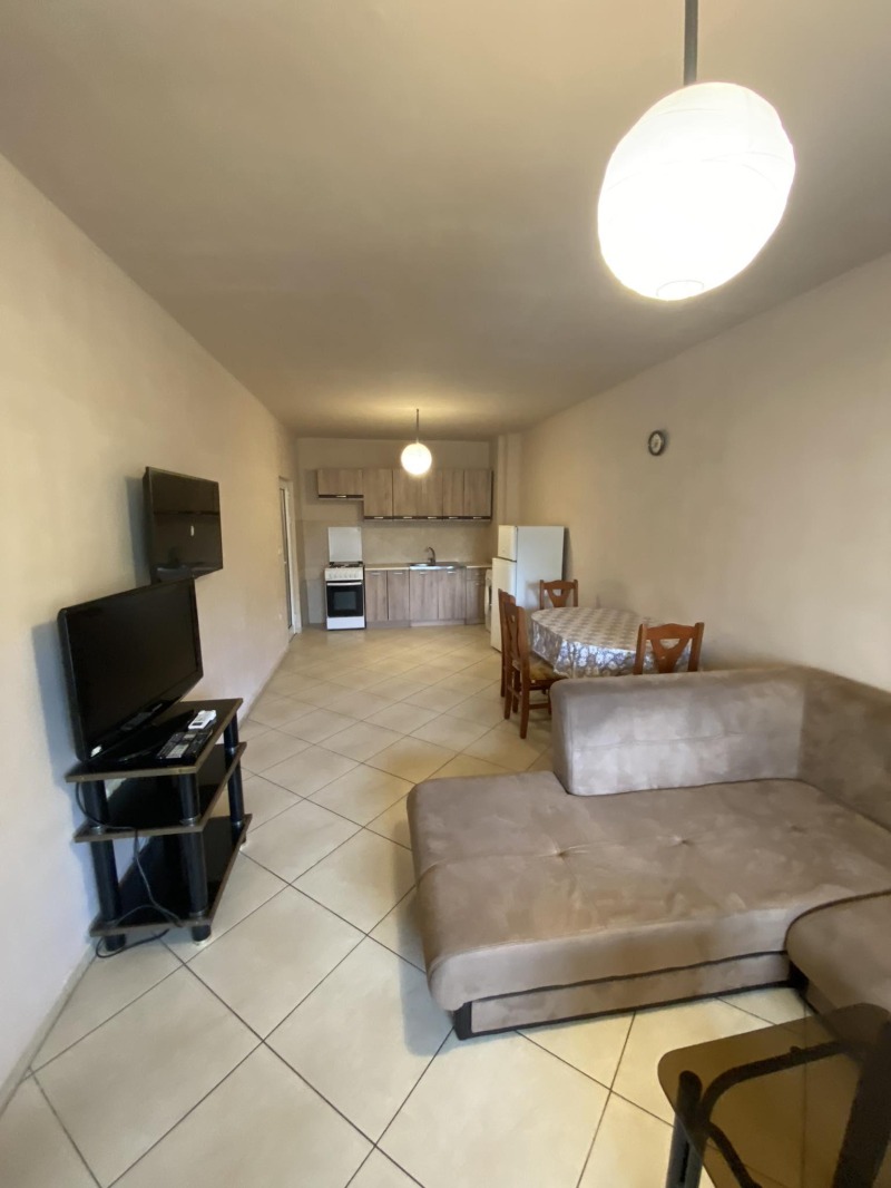 Дава под наем 2-СТАЕН, гр. Варна, Погреби