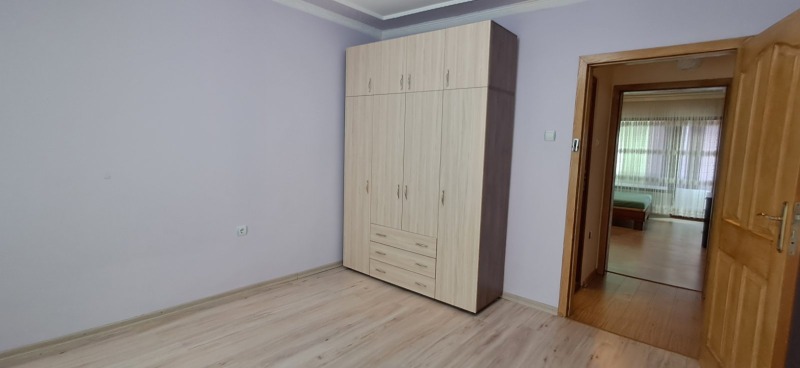 Издаје се  2 спаваће собе Шумен , Добруджански , 82 м2 | 89341260 - слика [11]