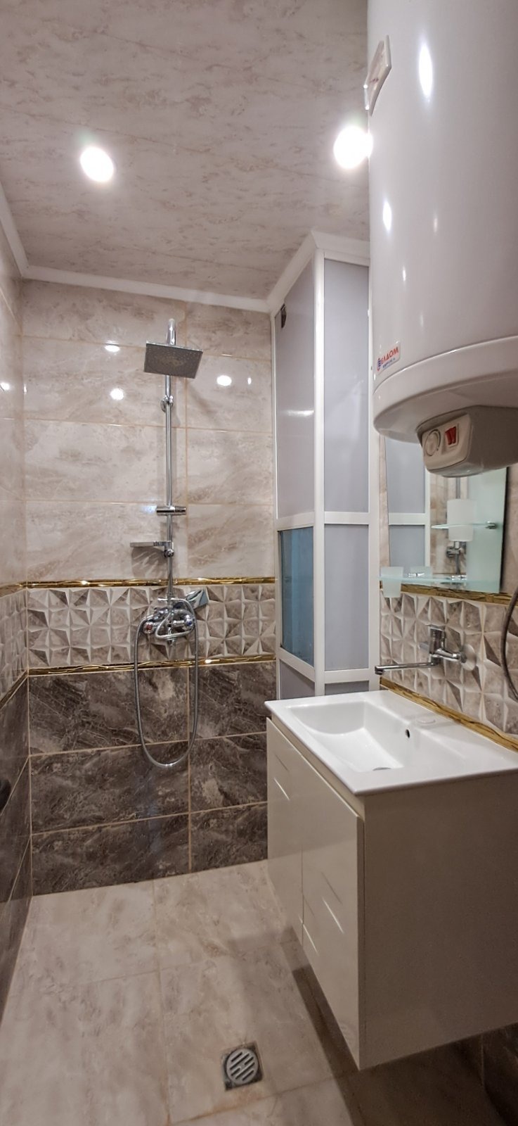 Издаје се  2 спаваће собе Шумен , Добруджански , 82 м2 | 89341260 - слика [14]