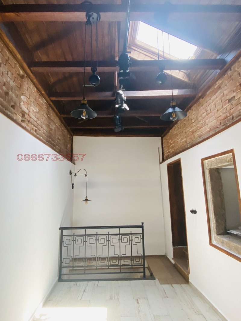 Дава под наем МАГАЗИН, гр. Пловдив, Център, снимка 3 - Магазини - 52712178