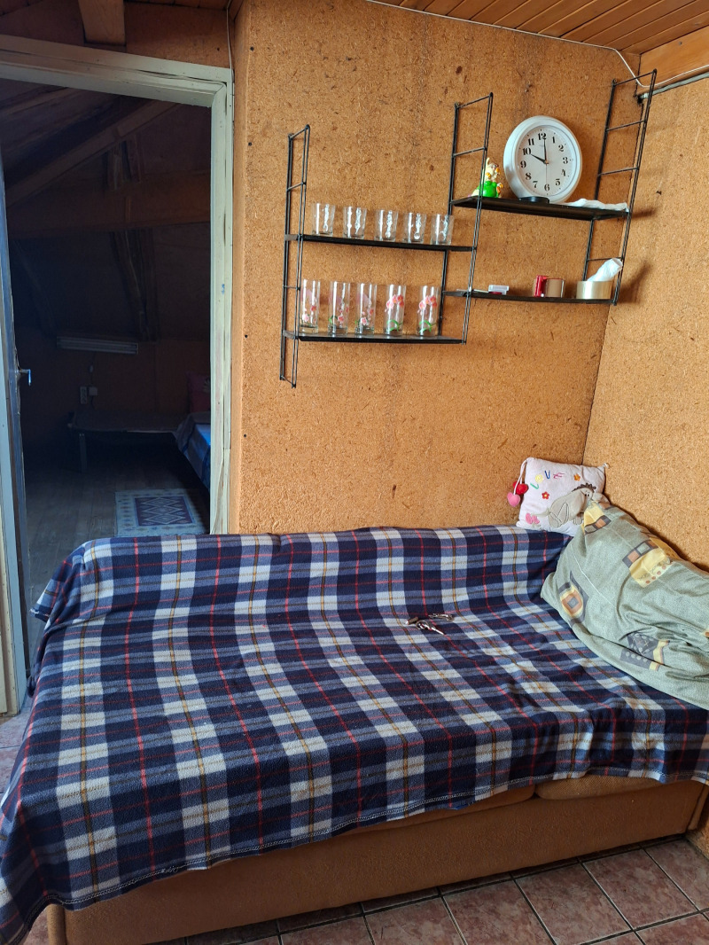 Kiadó  Stúdió Sofia , Medicinska akademija , 39 négyzetméter | 54242367 - kép [2]