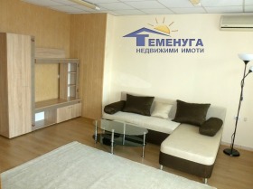 В аренду 1 спальня