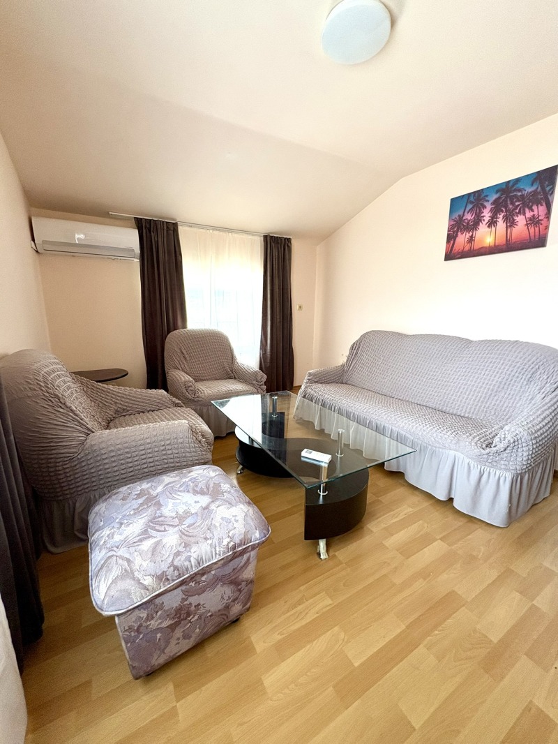 Дава под Наем ЕТАЖ ОТ КЪЩА в област София, с. Гара Елин Пелин - 75 кв.м / 550 € » 1 075.71 лв., СОФИЯ КАСА