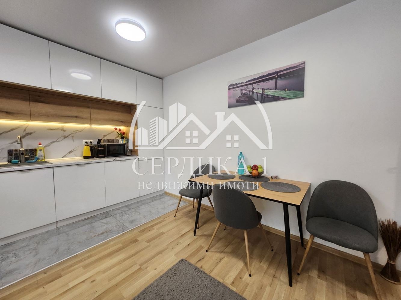 Дава под наем 2-СТАЕН, гр. София, Център, снимка 4 - Апартаменти - 53913157