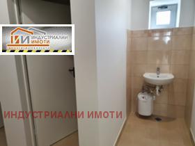 Stockage Indoustrialna zona - Trakiya, Plovdiv 16