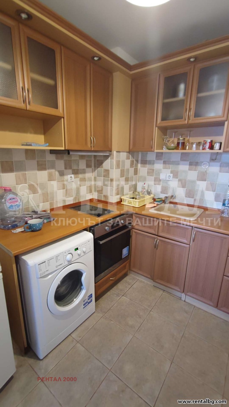 De inchiriat  1 dormitor Plovdiv , Țentâr , 63 mp | 83873769 - imagine [9]