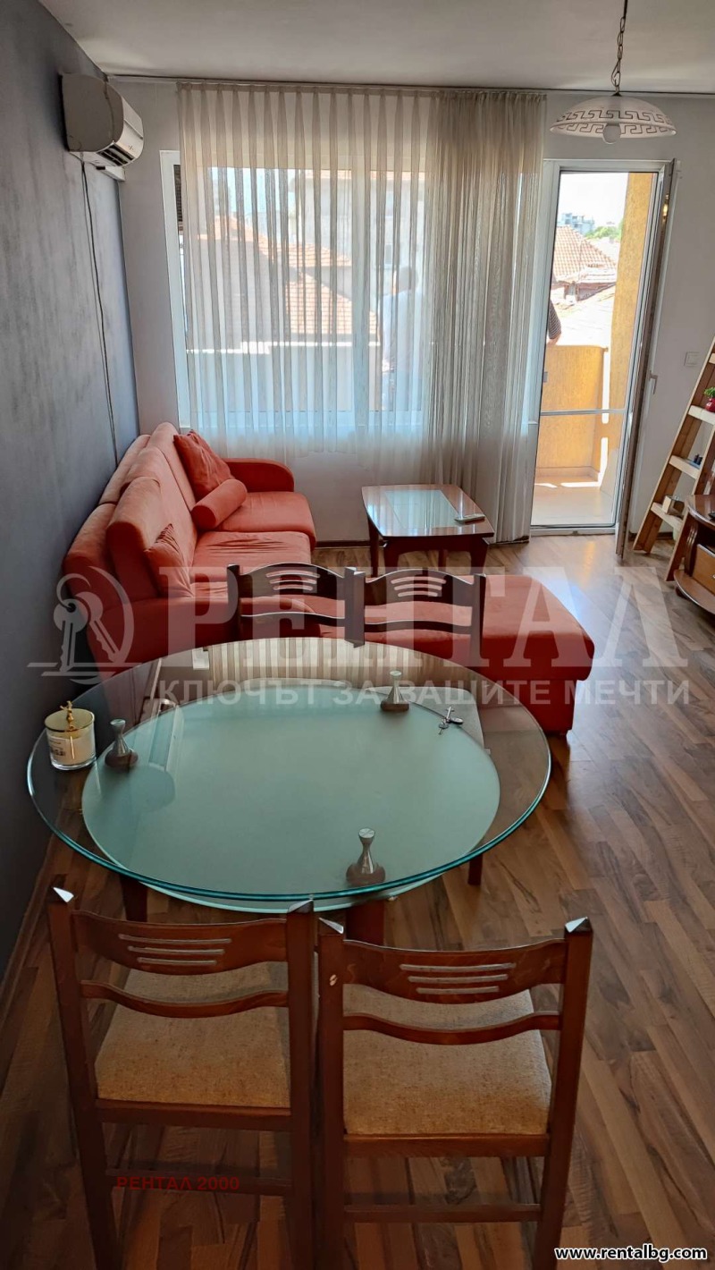De inchiriat  1 dormitor Plovdiv , Țentâr , 63 mp | 83873769 - imagine [6]