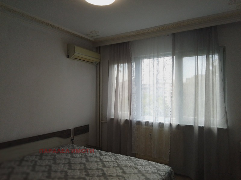 A louer  3 chambres Plovdiv , Karchiyaka , 100 m² | 87490023 - image [4]