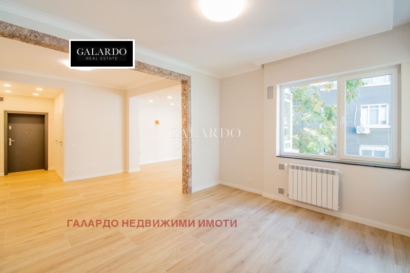 Дава под наем ОФИС, гр. София, Център