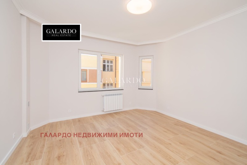 Дава под наем ОФИС, гр. София, Център, снимка 10 - Офиси - 52165115