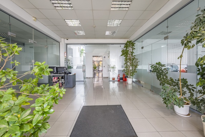 Дава под наем ОФИС, гр. София, Хаджи Димитър, снимка 15 - Офиси - 52329038