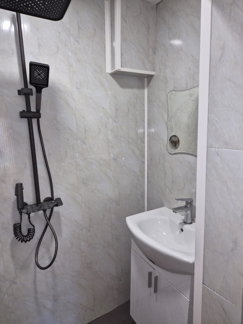 Дава под наем КЪЩА, гр. Русе, Родина 1, снимка 7 - Къщи - 52885790