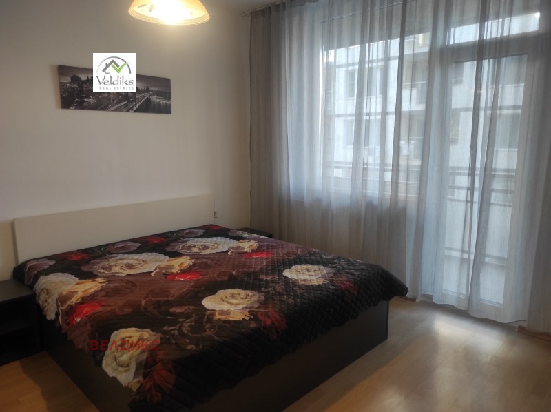 Zu vermieten  2 Schlafzimmer Sofia , Zentar , 94 qm | 14422135 - Bild [5]