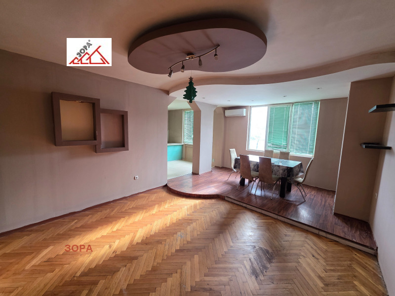 Дава под наем 3-СТАЕН, гр. Враца, Дъбника, снимка 2 - Апартаменти - 53085182