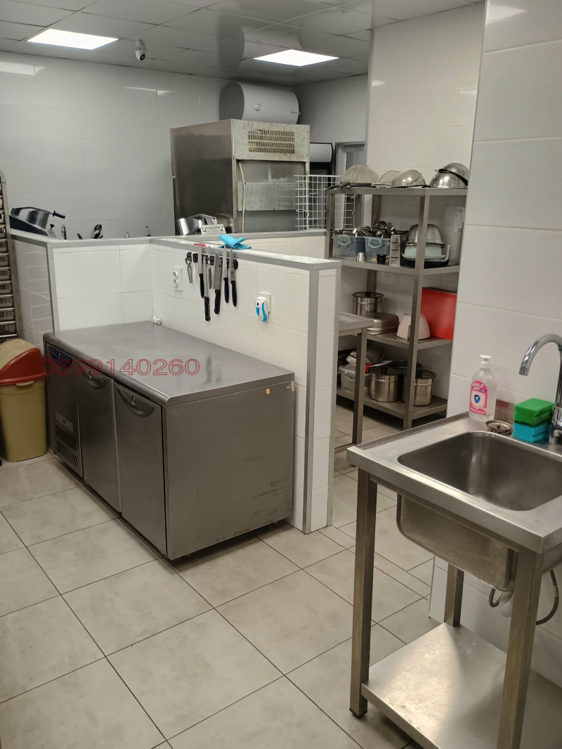 Til leje  Bar; Kaffebar Varna , Mladost 1 , 250 kvm | 13840440 - billede [11]