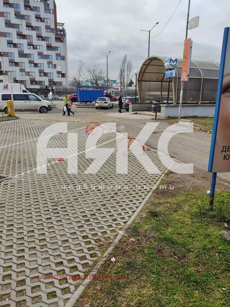 Дава под наем ГАРАЖ, ПАРКОМЯСТО, гр. София, Люлин 10