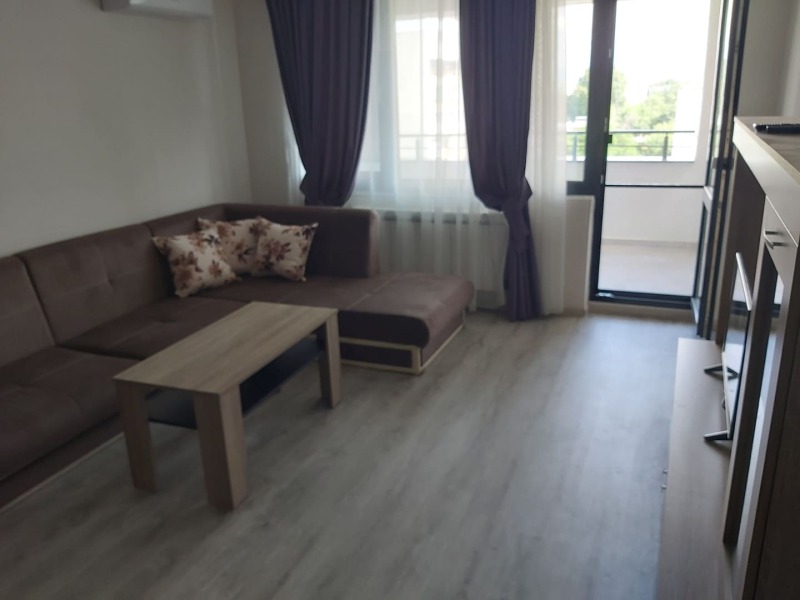 En renta  1 dormitorio Plovdiv , Jristo Smirnenski , 68 metros cuadrados | 71065499 - imagen [6]