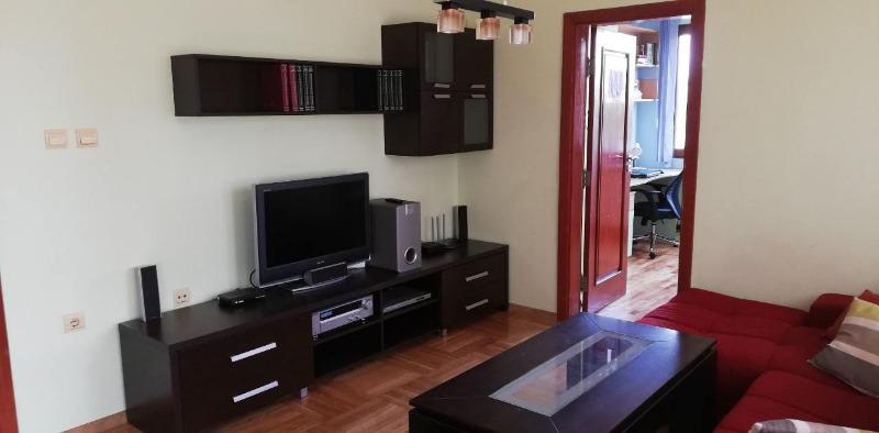 De inchiriat  2 dormitoare Stara Zagora , Țentâr , 90 mp | 34063902