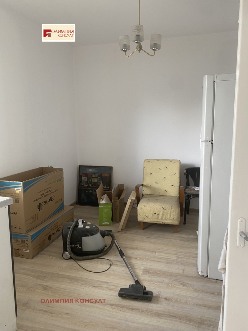 Дава под наем  4-стаен град Пловдив , Център , 110 кв.м | 74690320 - изображение [7]