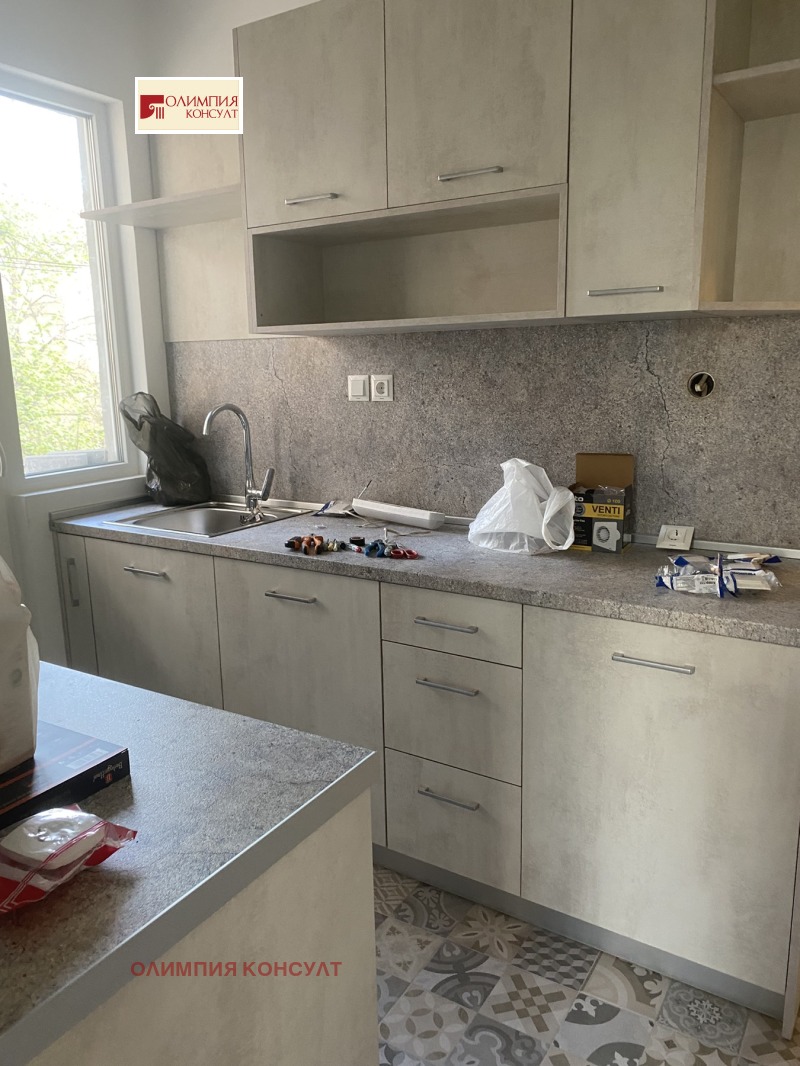 Дава под наем  4-стаен град Пловдив , Център , 110 кв.м | 74690320 - изображение [11]