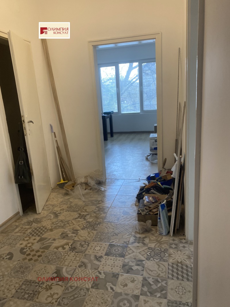 Дава под наем  4-стаен град Пловдив , Център , 110 кв.м | 74690320 - изображение [12]