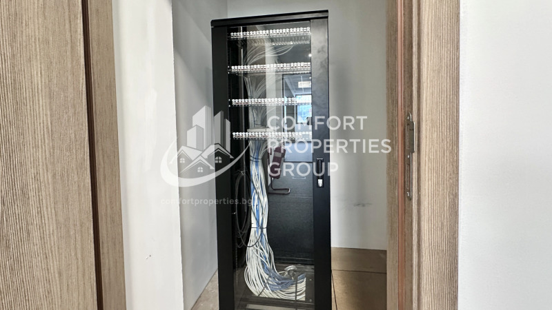 De inchiriat  Birou Sofia , Crâstova vada , 289 mp | 49620647 - imagine [11]