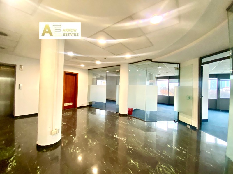 Дава под Наем ОФИС в град София, Център - 540 кв.м / 5 400 € » 10 561.48 лв., АРОУ ЕСТЕЙТС