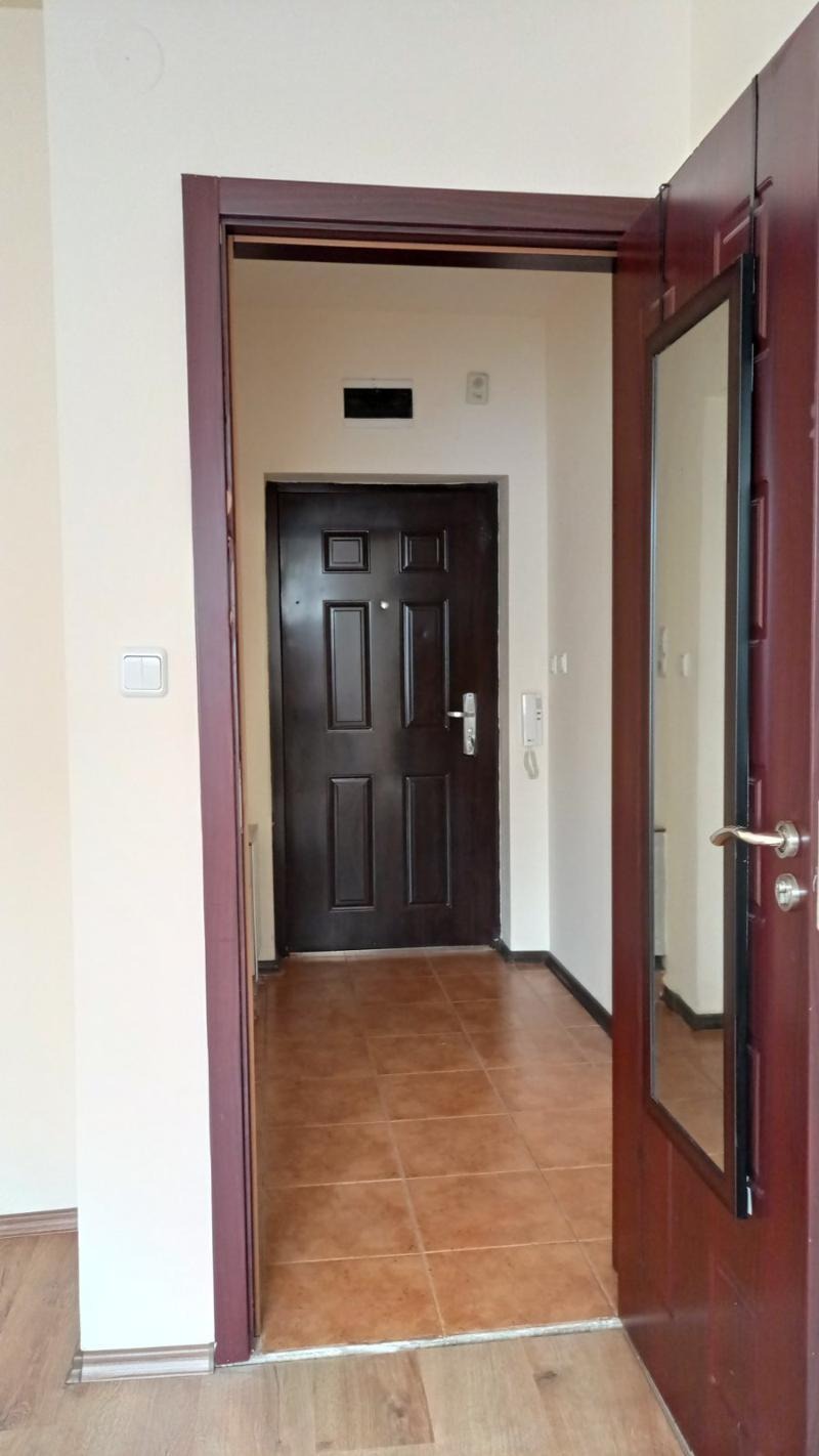 Издаје се  1 спаваћа соба Софија , Младост 1А , 54 м2 | 53285362 - слика [6]