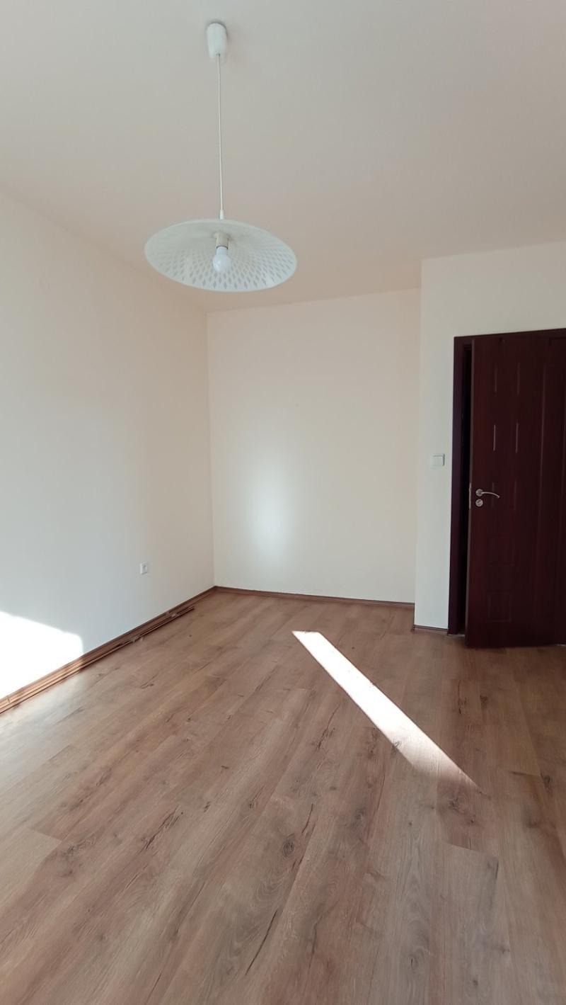 Издаје се  1 спаваћа соба Софија , Младост 1А , 54 м2 | 53285362 - слика [4]