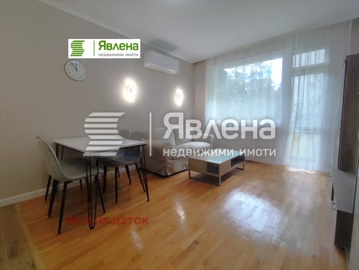 Kiadó  1 hálószoba Sofia , Krasno selo , 51 négyzetméter | 25279693