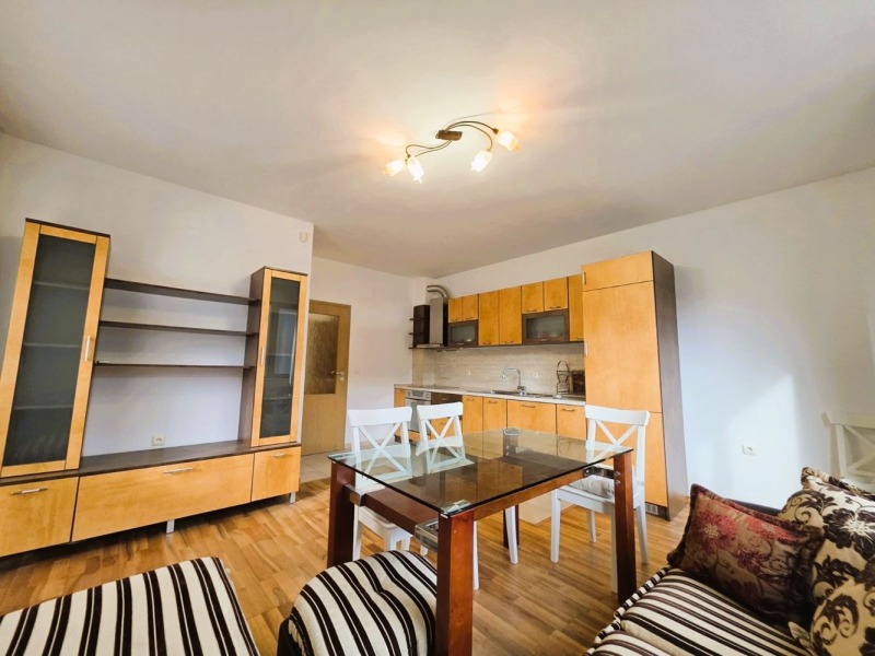 Дава под наем 3-СТАЕН, гр. София, Младост 1