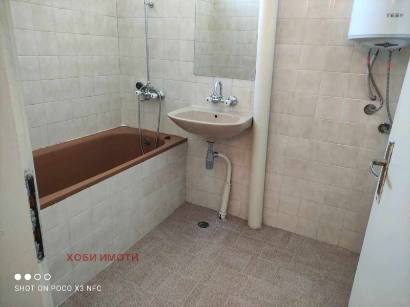 Дава под наем  4-стаен град Пловдив , Тракия , 120 кв.м | 51547847 - изображение [12]