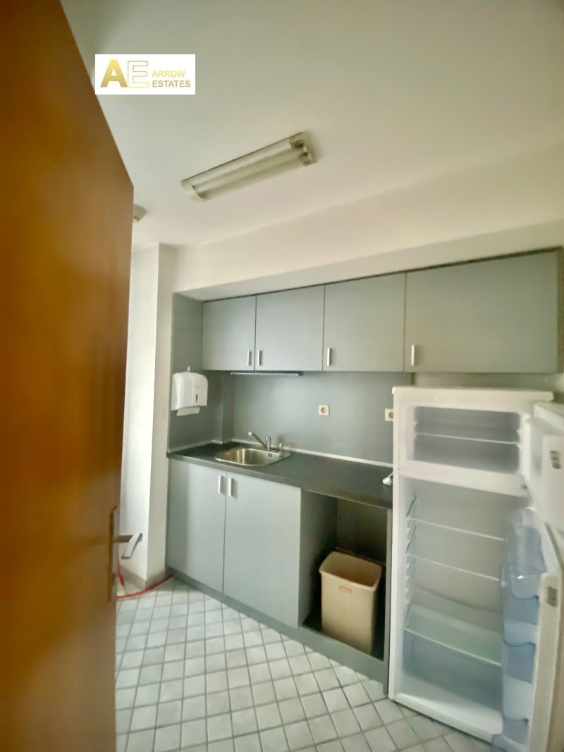 Дава под наем ОФИС, гр. София, Център, снимка 11 - Офиси - 53517767