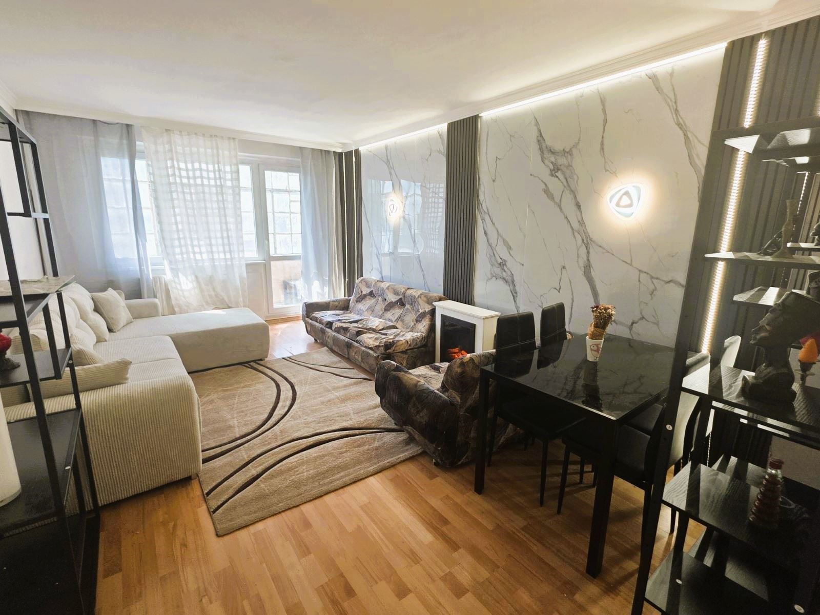 Дава под наем 4-СТАЕН, гр. София, Света Троица, снимка 5 - Апартаменти - 53811519