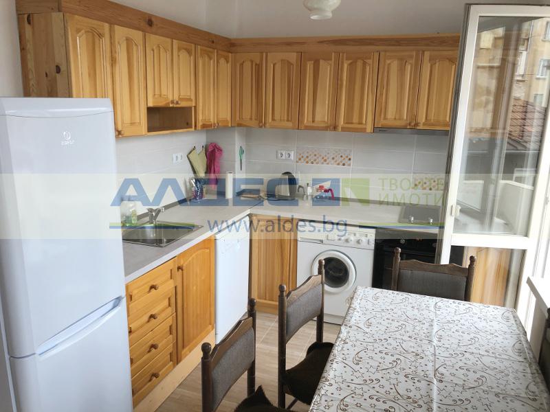 Kiadó  1 hálószoba Sofia , Centar , 54 négyzetméter | 16005681