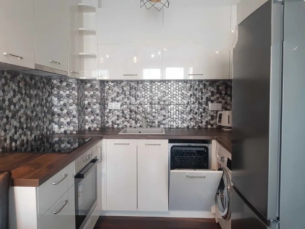 Дава под наем 2-СТАЕН, гр. Пловдив, Христо Смирненски, снимка 6 - Апартаменти - 53460573