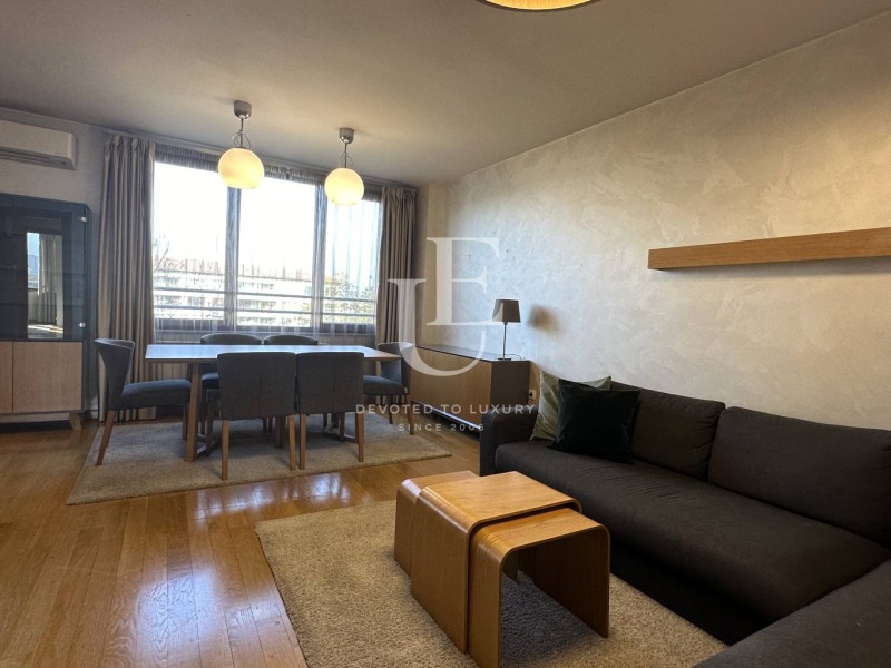 Zu vermieten  3 Schlafzimmer Sofia , Zentar , 120 qm | 20884339