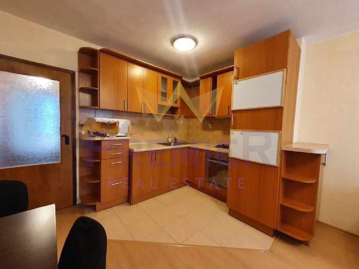 Дава под наем 2-СТАЕН, гр. Варна, Базар Левски, снимка 3 - Апартаменти - 53763134