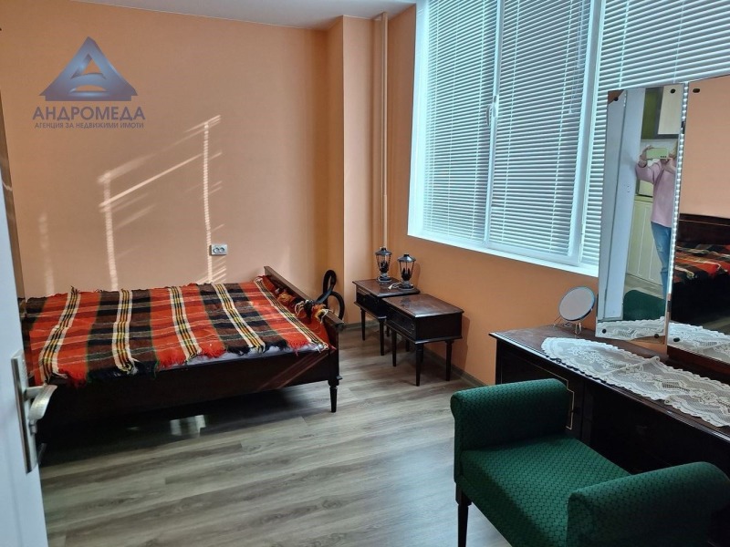 Kiralık  Stüdyo Pleven , Mara Dençeva , 56 metrekare | 27905222