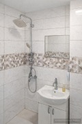 Под наем 2-СТАЕН, град Варна, Левски 1 • 550 € / 1075.71 лв. • 82155968 6