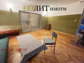 2 makuuhuonetta Tsentar, Sofia 3
