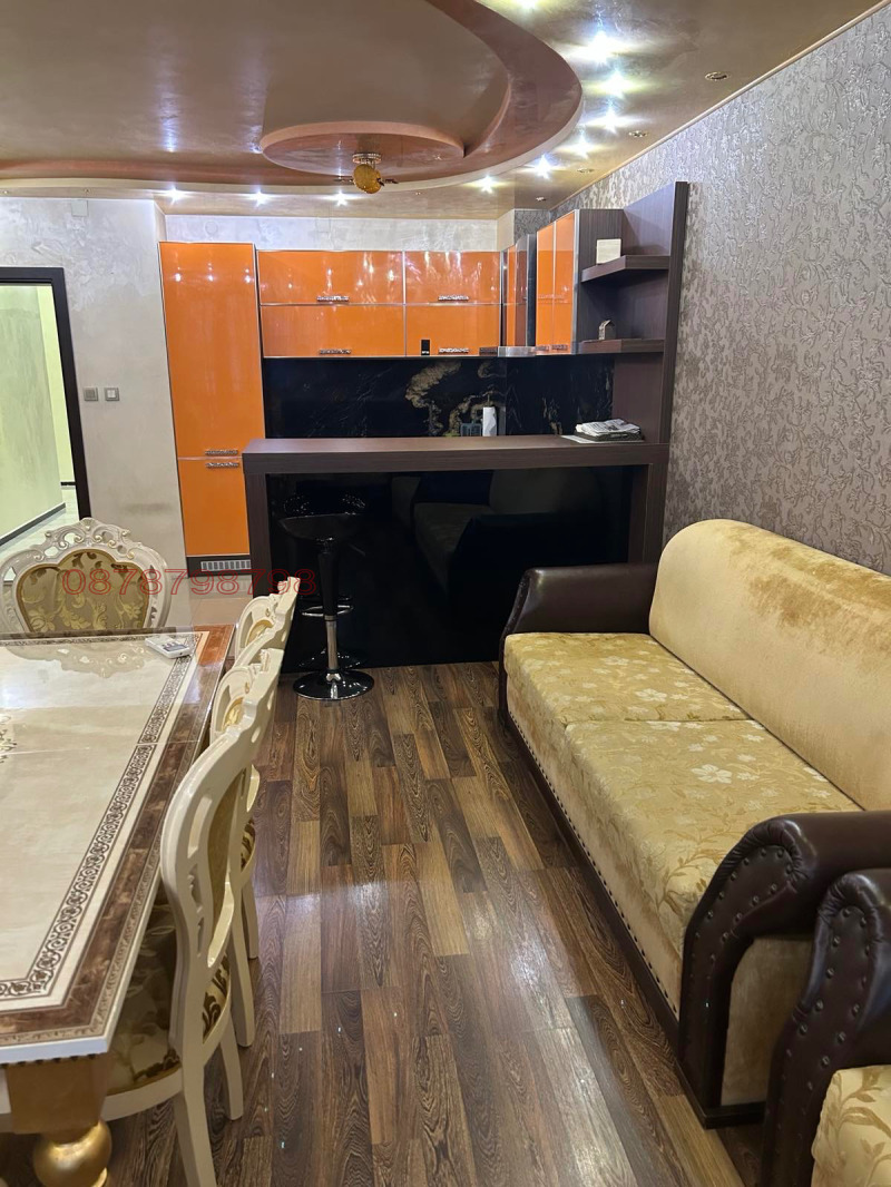 Дава под наем  3-стаен град Варна , Автогара , 100 кв.м | 17759976