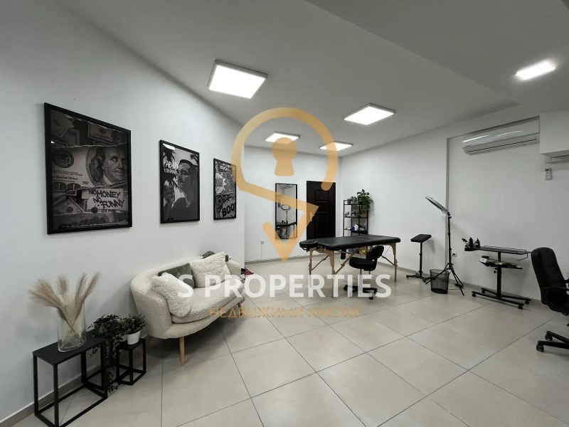 Дава под наем МАГАЗИН, гр. Варна, Левски 1, снимка 5 - Магазини - 52364559