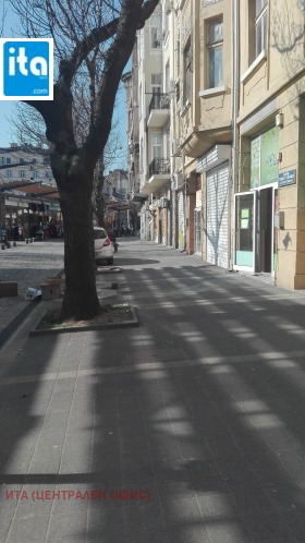 Butik Tsentar, Sofia
