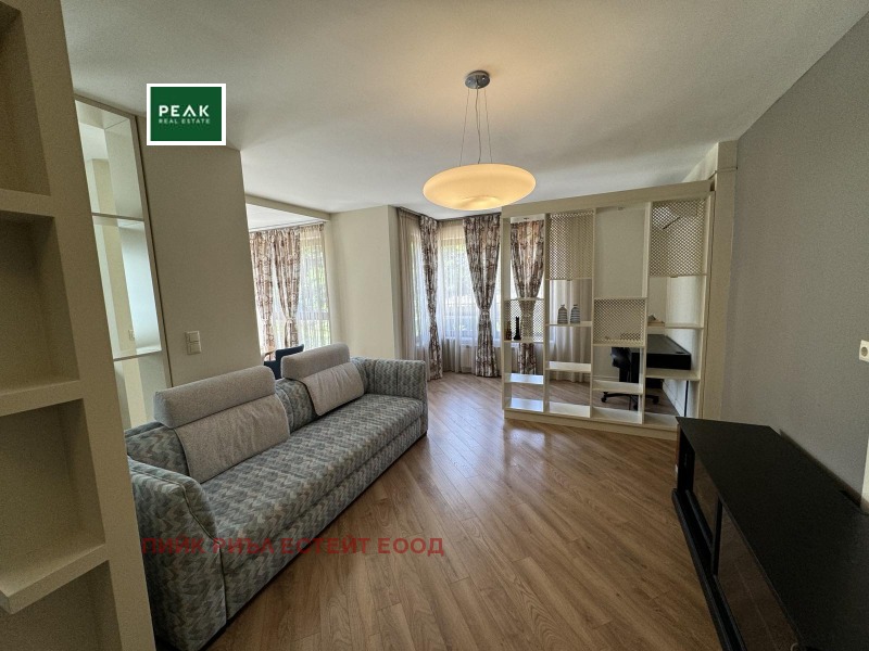 Te huur  2 slaapkamers Sofia , Gotse Deltsjev , 144 m² | 68557020