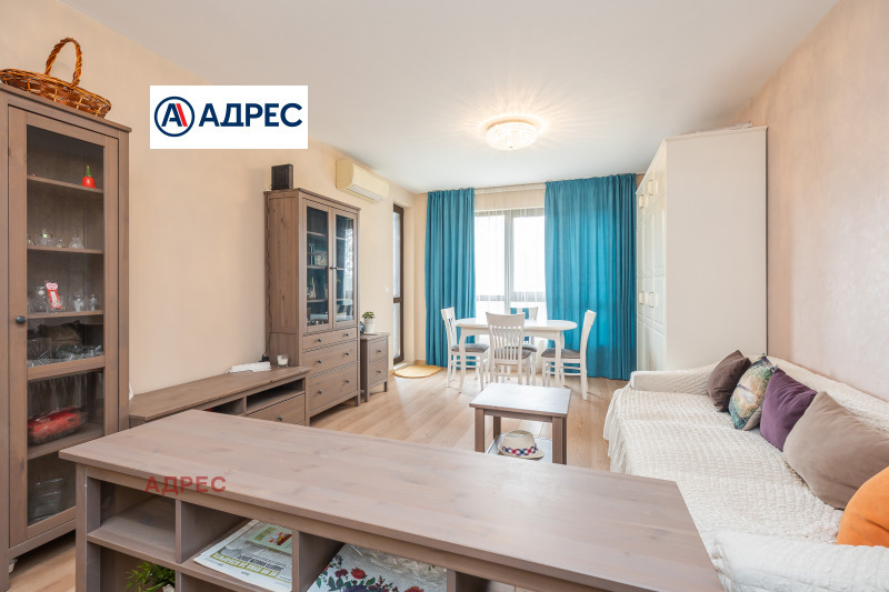 Kiadó  2 hálószobás Varna , Centar , 100 négyzetméter | 48294321