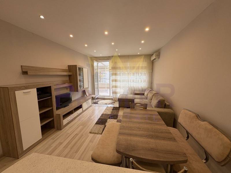 En renta  1 dormitorio Varna , Vazrazhdane 1 , 90 metros cuadrados | 15062771 - imagen [4]