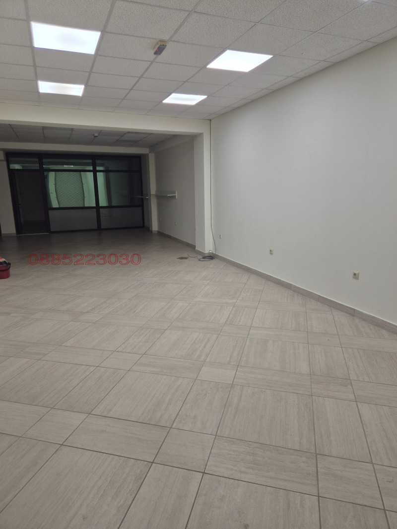 Дава под наем ОФИС, гр. Петрич, област Благоевград, снимка 4 - Офиси - 52790705