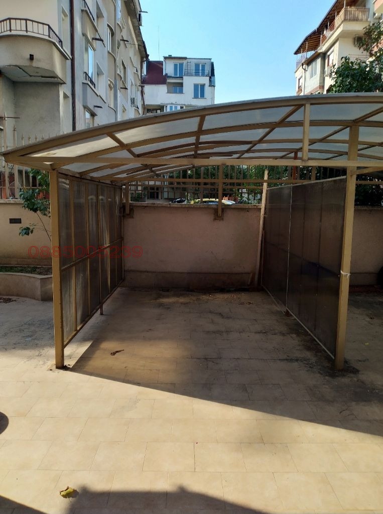 Дава под наем ГАРАЖ, ПАРКОМЯСТО, гр. София, Хладилника